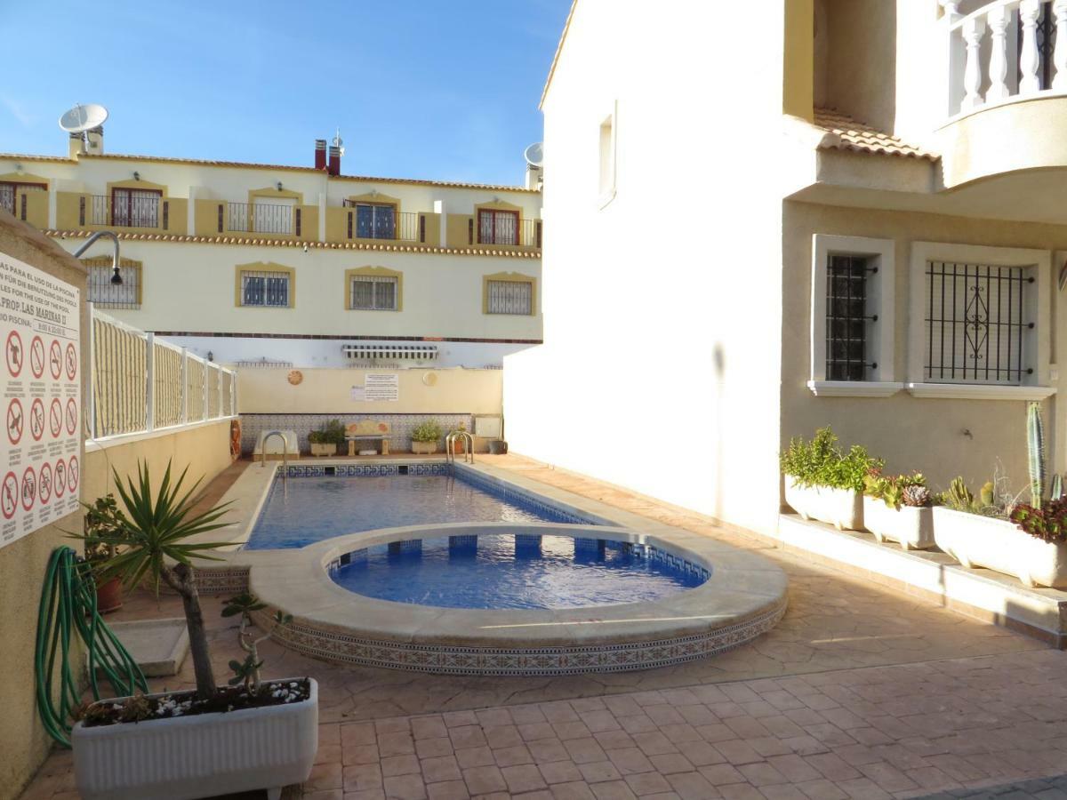 Casa Para Descanso Dehesa de Campoamor  Ngoại thất bức ảnh